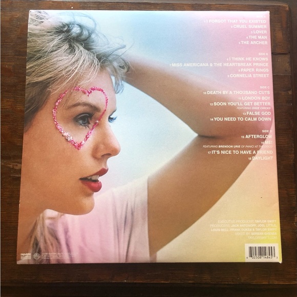 Taylor Swift Lover vinyl - Picture 2 of 6